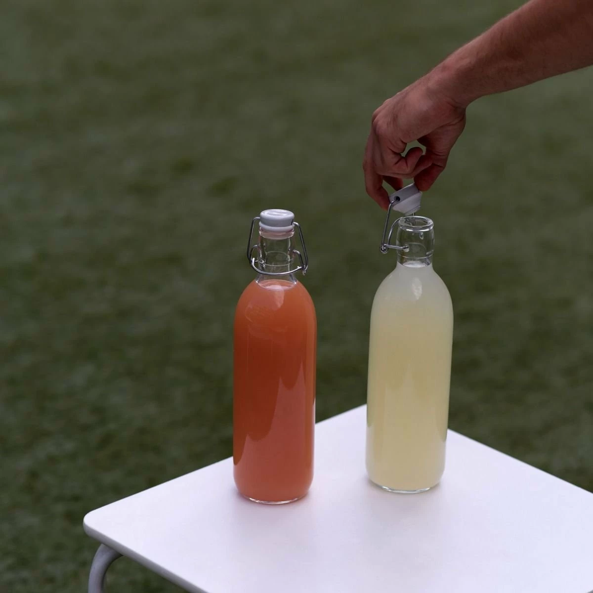 Bormioli Rocco 33.75oz Emilia Glass Bottle - Image 12