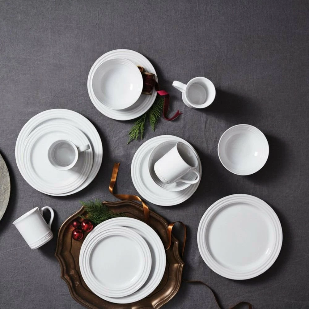 Le Creuset 10.5" Dinner Plates - Set Of 4 | White - Image 3