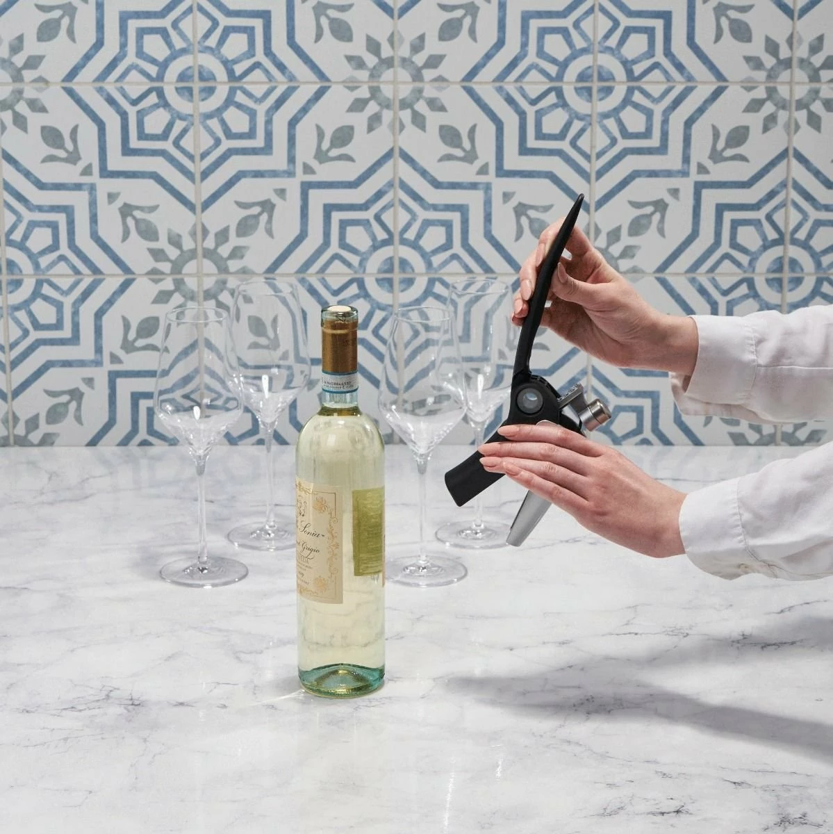 Le Creuset Compact Lever Corkscrew - Image 3