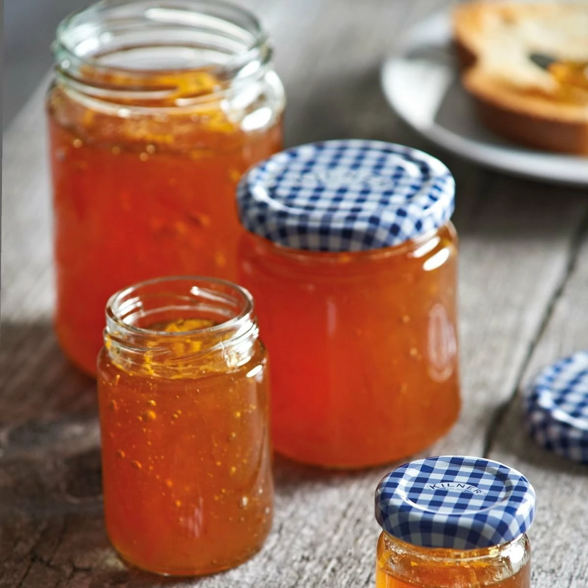 Kilner Twist Top Round Jar (Blue) | 24oz - Image 2