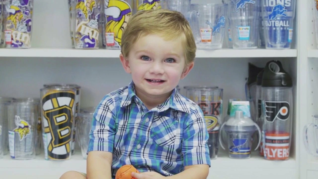 Tervis® 16oz Double-Walled Insulated Tumbler With Lid | Fiesta® Stripes - Meadow - Image 5