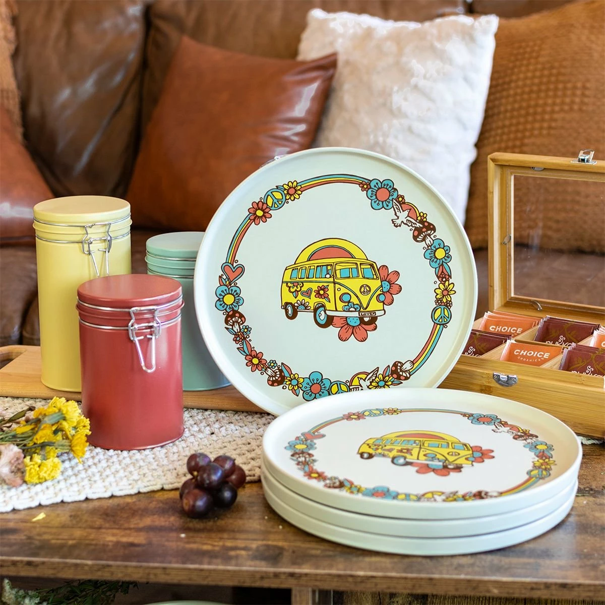 Everything Kitchens Modern Flat 24-Piece Dinnerware Set | Peace & Love + Soft Pink - Image 4