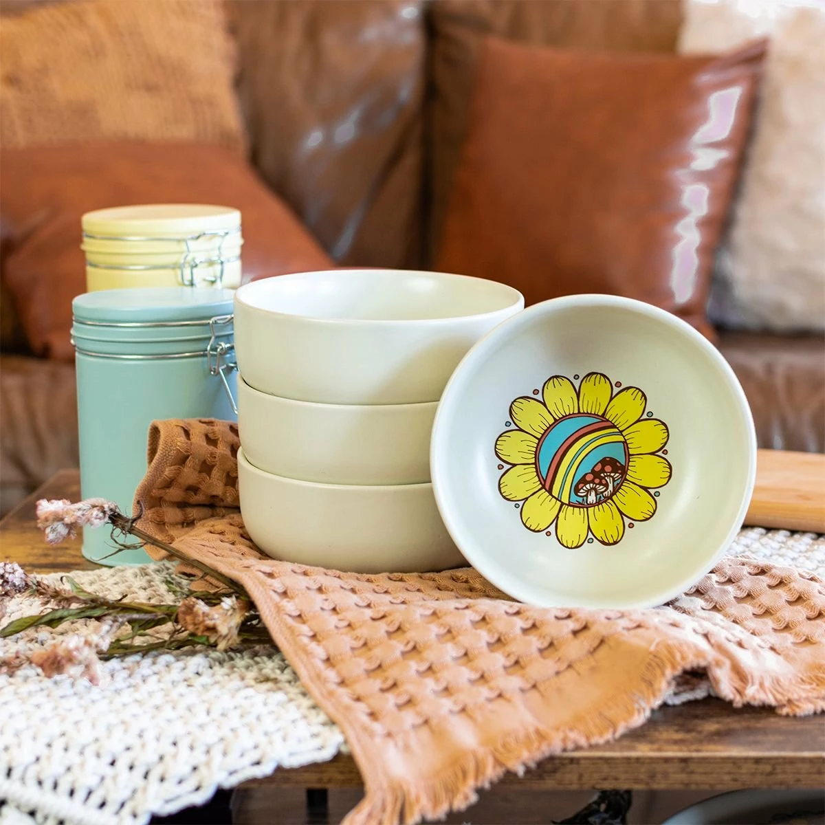 Everything Kitchens Modern Flat 24-Piece Dinnerware Set | Peace & Love + Soft Pink - Image 5