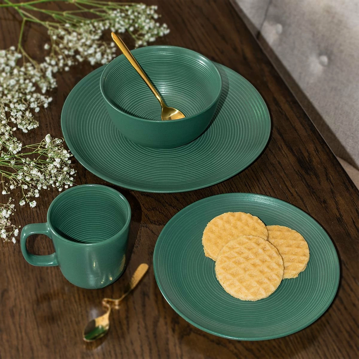 Everything Kitchens Modern Colorful Neutrals - Rippled 10.5" Dinner Plates (Set Of 4) - Matte | Green - Image 3