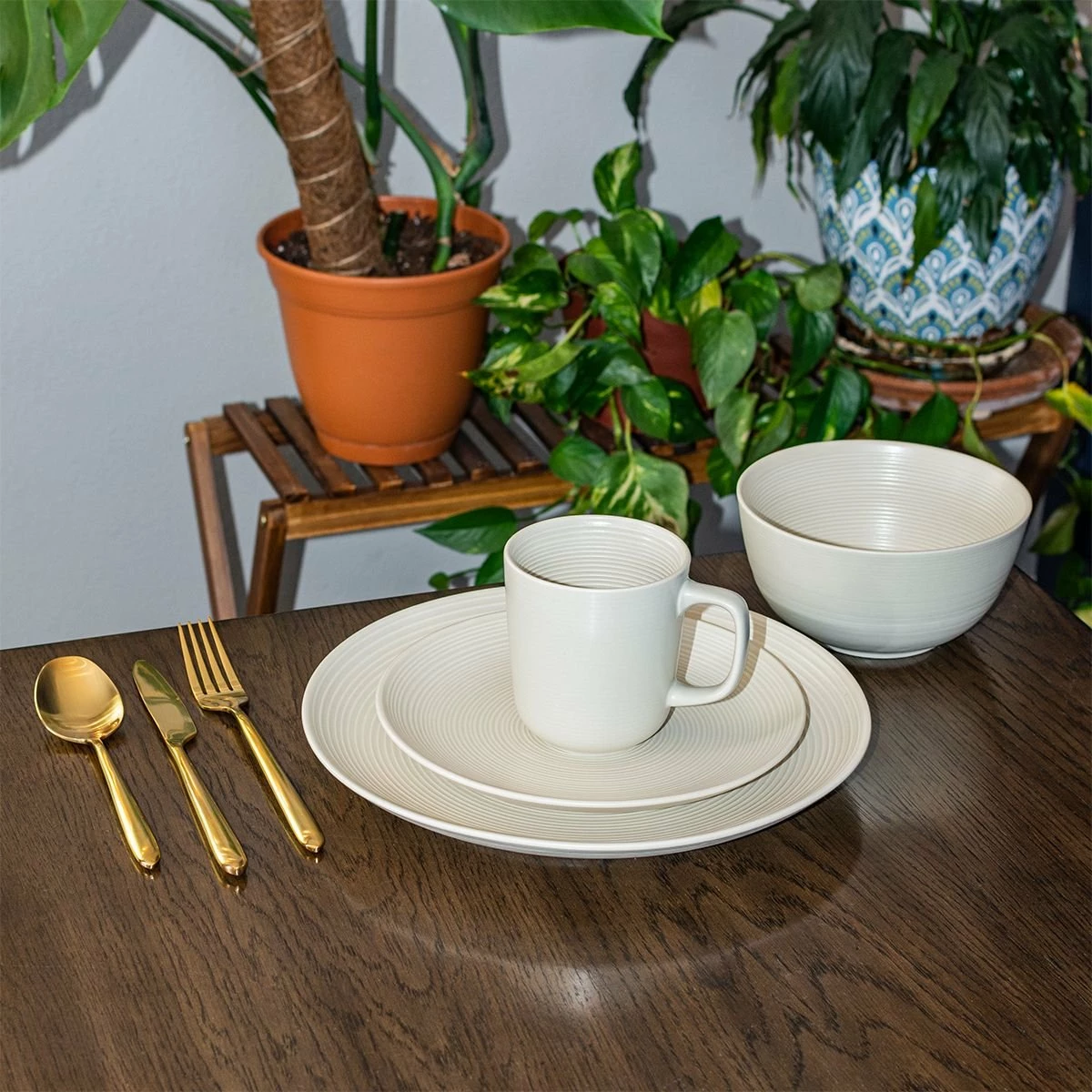 Everything Kitchens Modern Colorful Neutrals - Rippled 6" Bowls (Set Of 4) - Matte | Ivory - Image 3