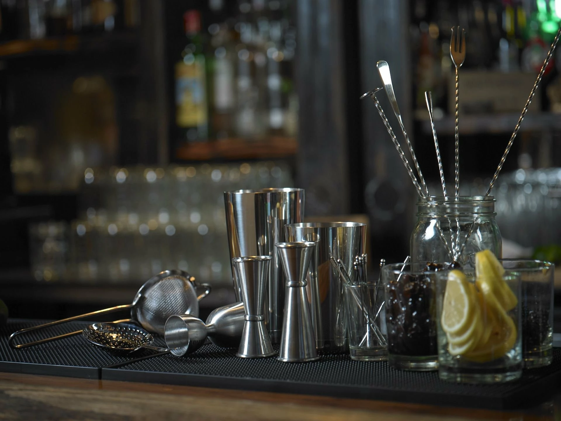 Mercer Barfly 28oz Shaker/Tin | Stainless Steel - Image 4