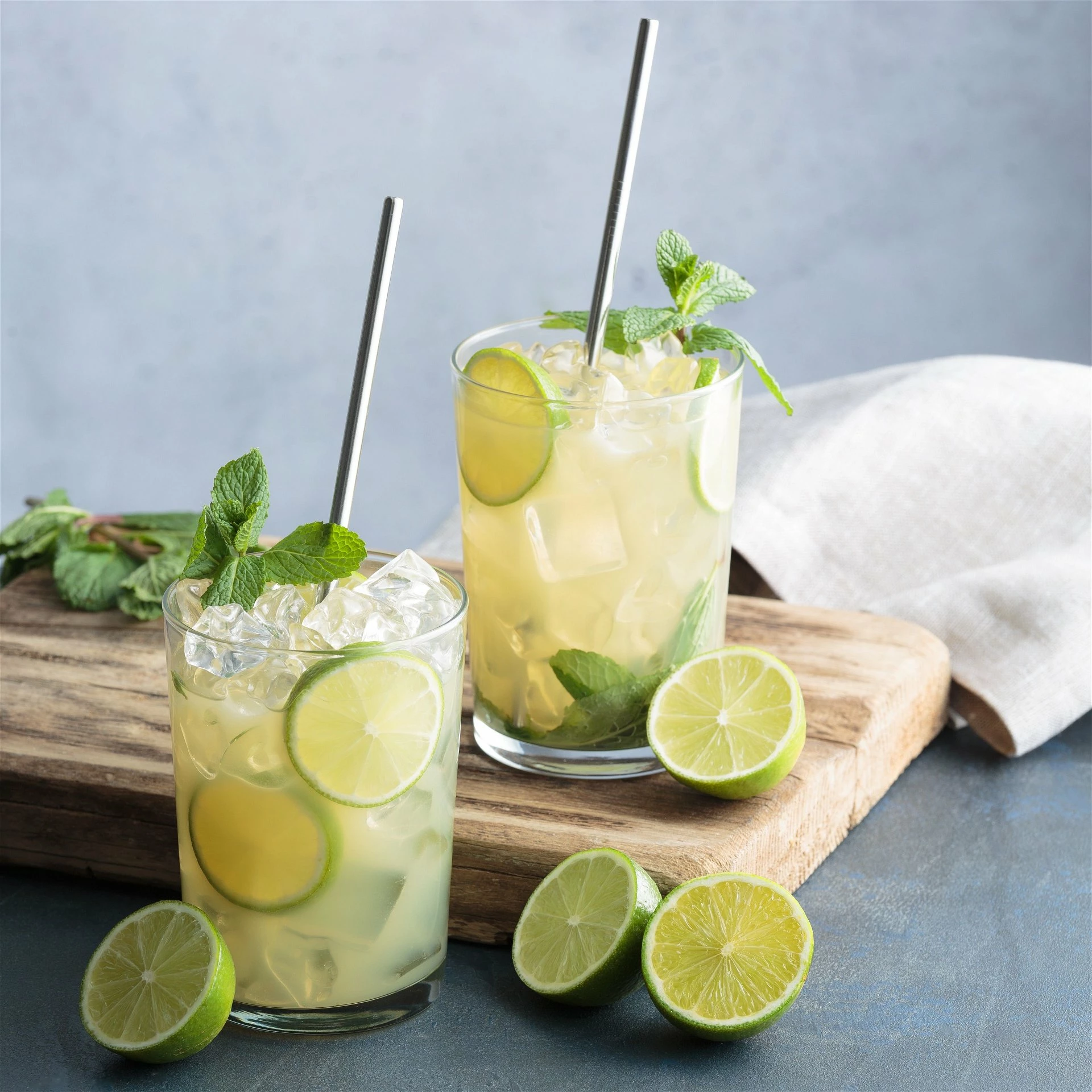 Typhoon PURE Metal Straws & Brush | Set Of 4 - Image 4